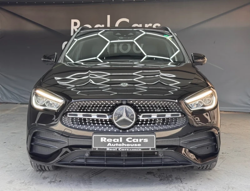 Mercedes-Benz GLA 200 d* AMG* 4MATIC* 360CAM* KEYLESS* , снимка 2 - Автомобили и джипове - 47355921