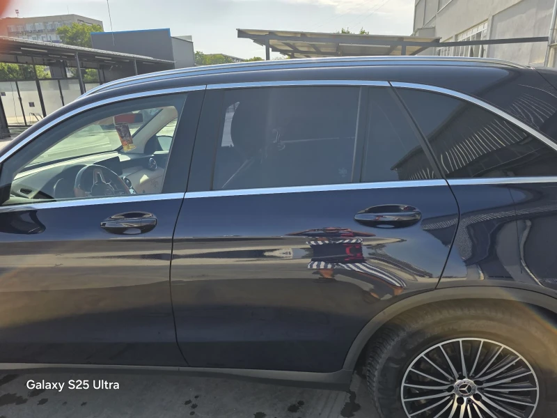 Mercedes-Benz GLC 220, снимка 8 - Автомобили и джипове - 52070060