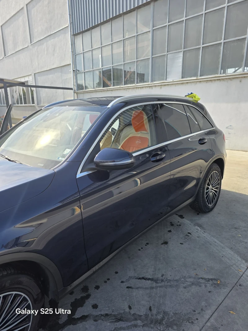 Mercedes-Benz GLC 220, снимка 13 - Автомобили и джипове - 52070060