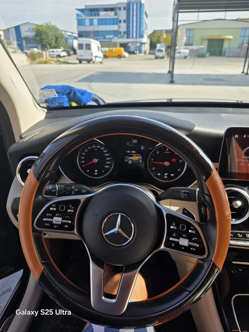 Mercedes-Benz GLC 220, снимка 7 - Автомобили и джипове - 52070060