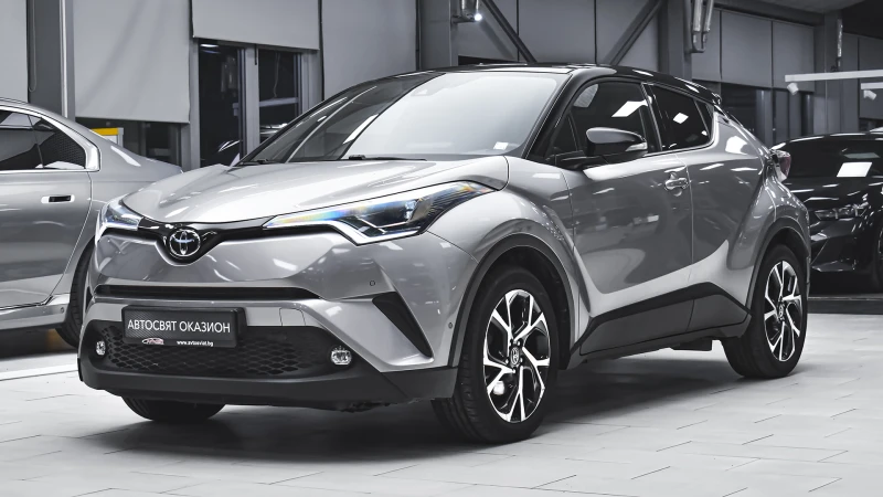 Toyota C-HR 1.2 Classy 4x4 Multidrive S, снимка 4 - Автомобили и джипове - 52334606