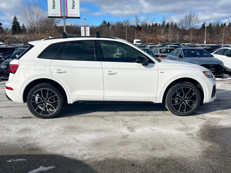 Audi Q5 * Progressiv * CARFAX * БЕЗ ПЪРВОНАЧАЛНА ВНОСКА, снимка 4 - Автомобили и джипове - 53263399