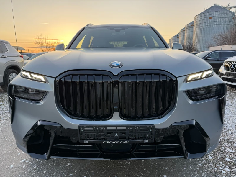 BMW X7 40i M-Sport HEAD-UP SOFT CLOSE, снимка 2 - Автомобили и джипове - 53583868