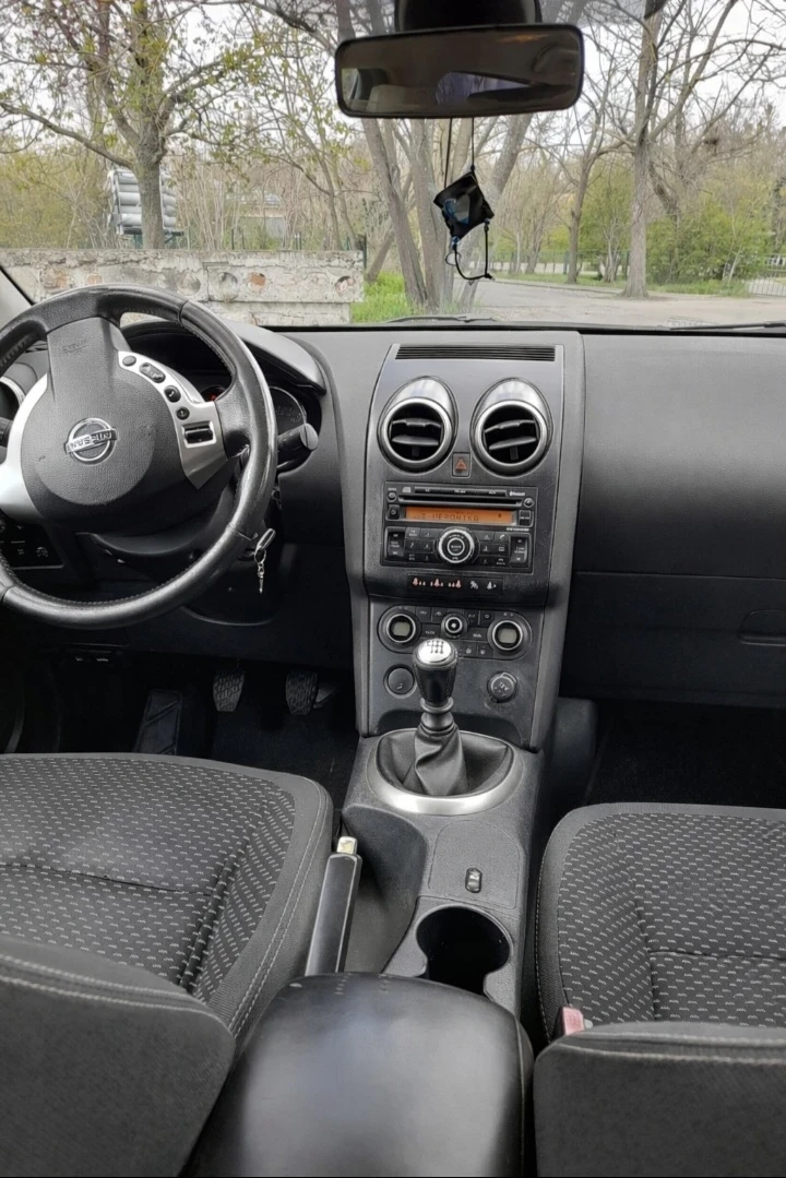 Nissan Qashqai 2000 DCI, снимка 8 - Автомобили и джипове - 54246888