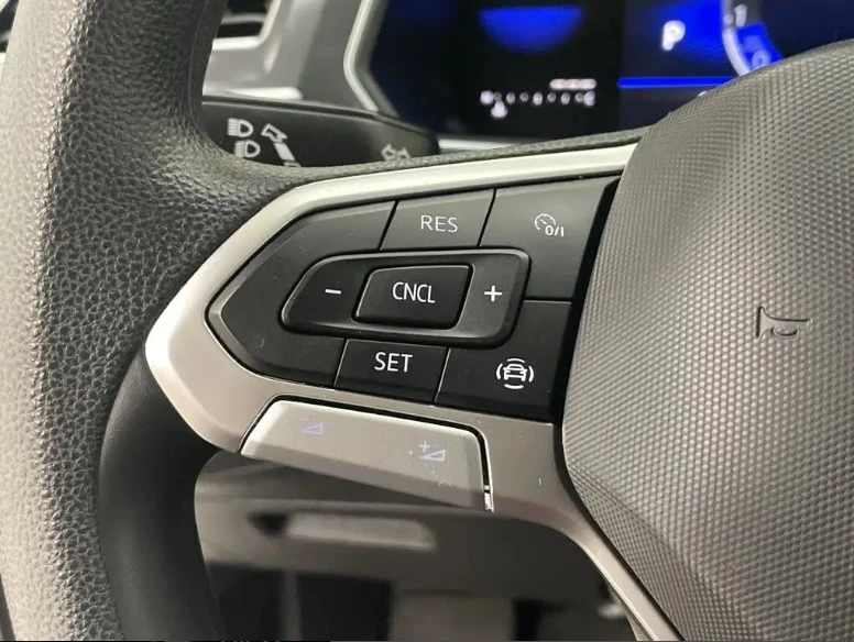 VW Tiguan 2.0 Tsi Allspace сервизна история, снимка 9 - Автомобили и джипове - 54773096