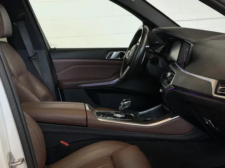 BMW X5 xDrive40 * M SPORT * CRYSTAL SHIFTER * CARFAX * , снимка 10 - Автомобили и джипове - 54826365