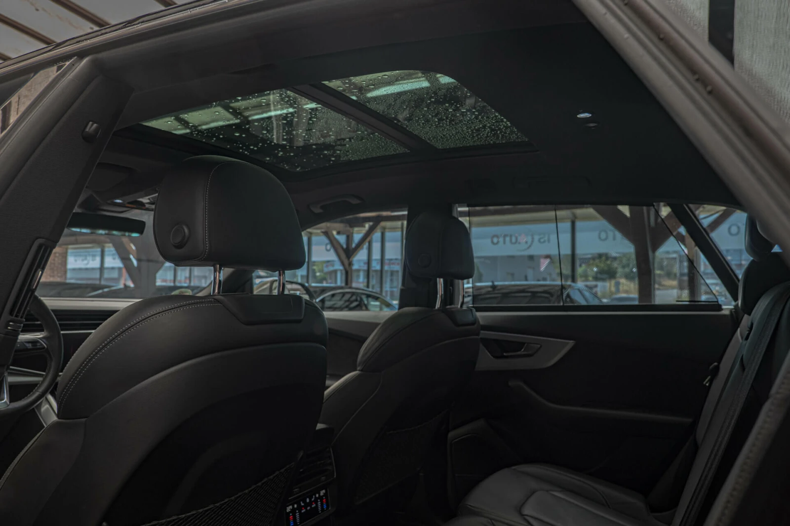 Audi SQ8 4.0TFSI/Bang&Olufsen/HD Matrix Led/Distronik/Панор - изображение 10