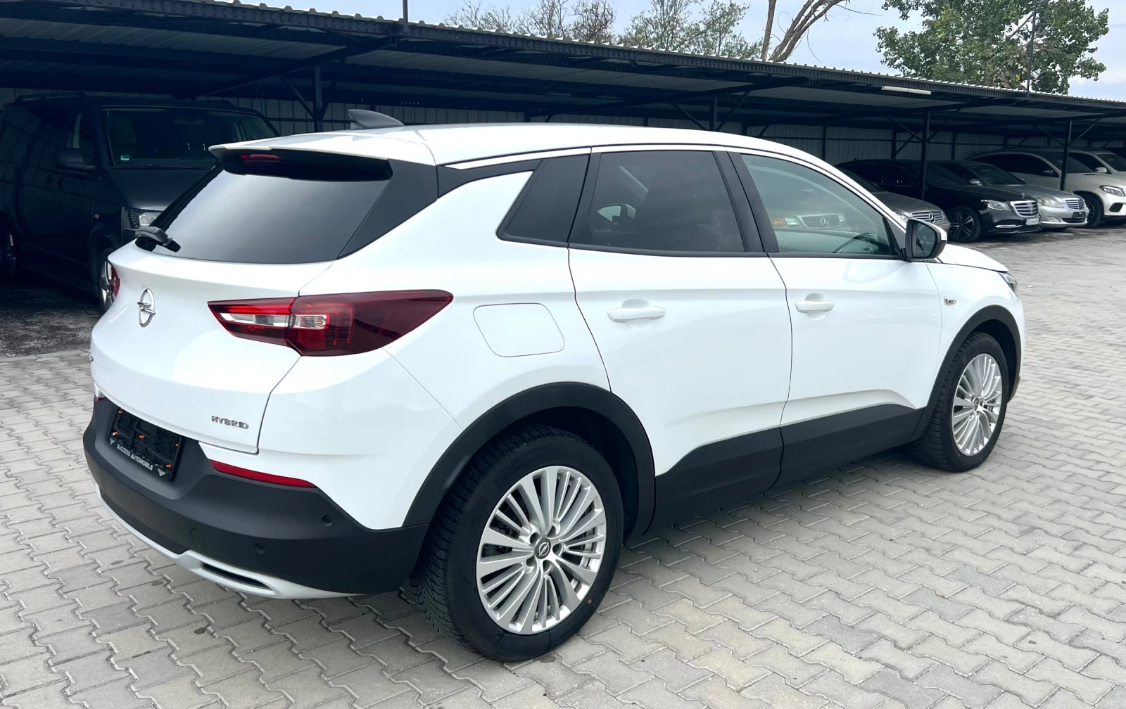 Opel Grandland X Plugin hibrid - изображение 5