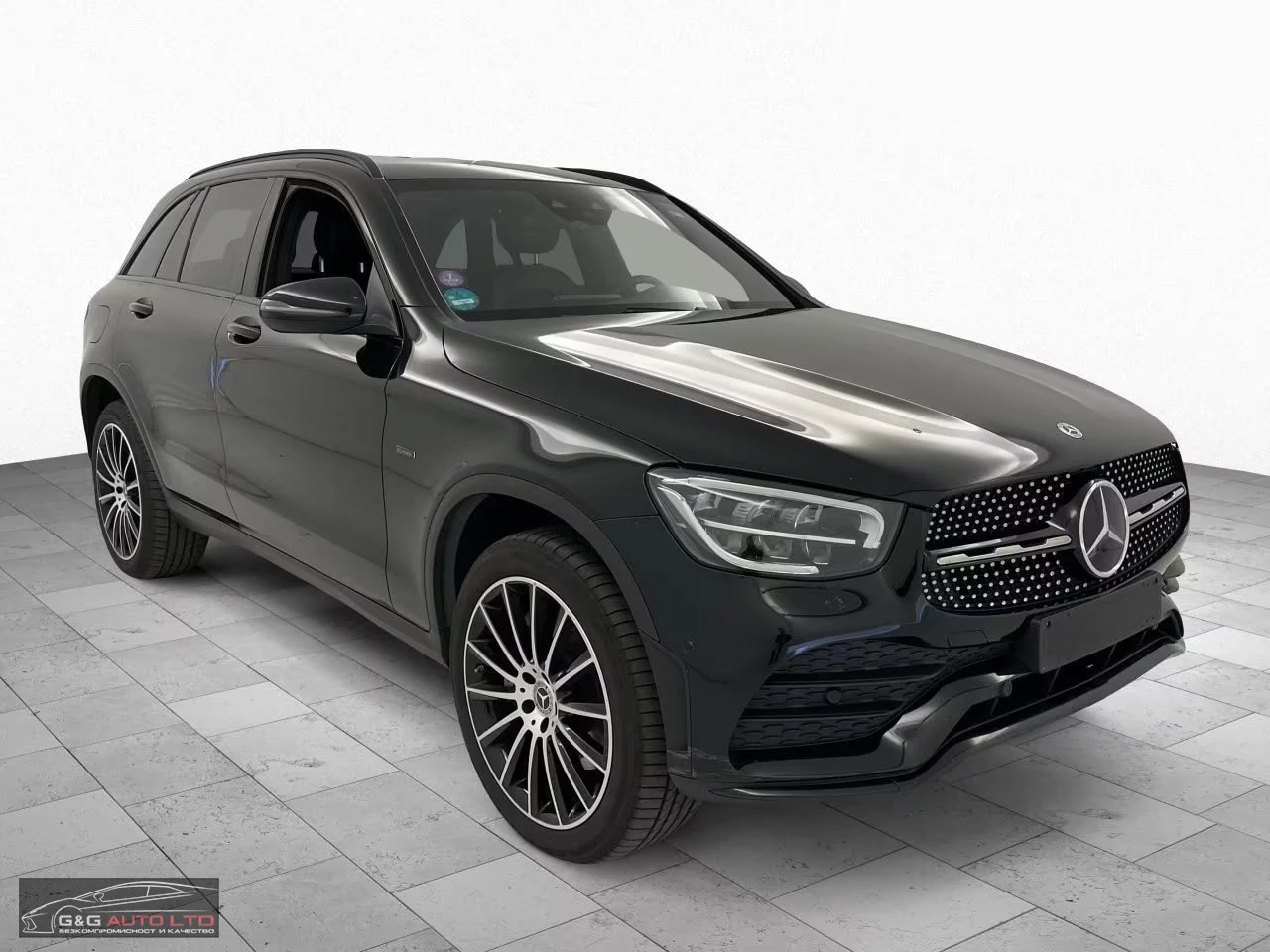 Mercedes-Benz GLC 300 de/AMG-LINE/306HP/4MATIC/9G/BURM/ACC/KLESS/767f - изображение 3