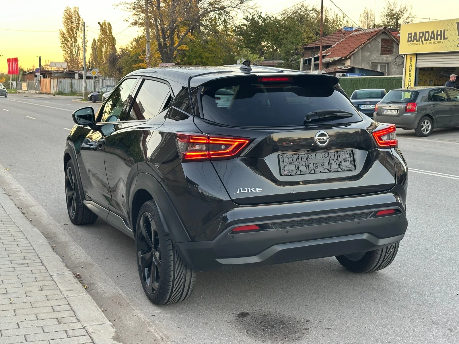 Nissan Juke 1.0 DIG-T N-Design DTC/4x4/ Нов внос Швейцария - изображение 5