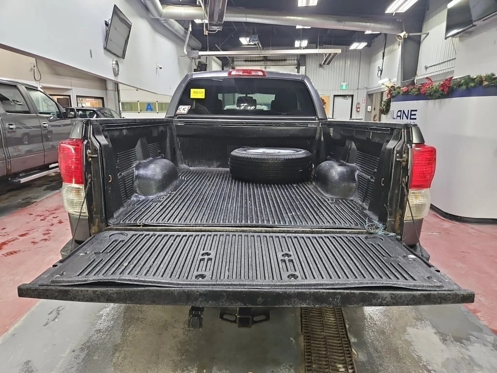 Toyota Tundra * SR5 CREW CAB STD BED * CARFAX * ��� ������������ | Mobile.bg � ����������� 13
