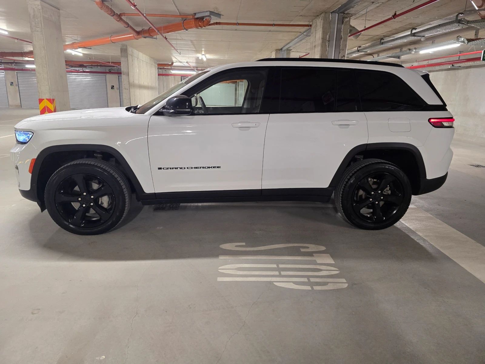 Jeep Grand cherokee Limited , снимка 2 - Автомобили и джипове - 53758318