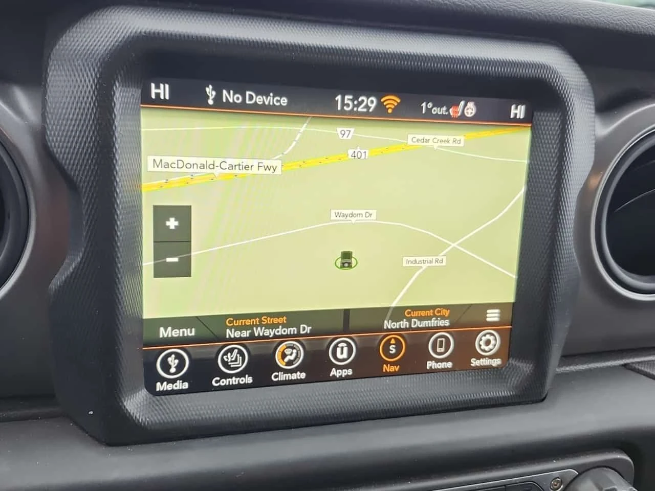 Jeep Wrangler WILLYS * CARFAX * Един собственик * Без инциденти , снимка 8 - Автомобили и джипове - 53894872