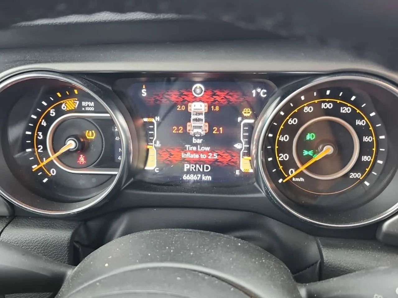 Jeep Wrangler WILLYS * CARFAX * Един собственик * Без инциденти , снимка 7 - Автомобили и джипове - 53894872