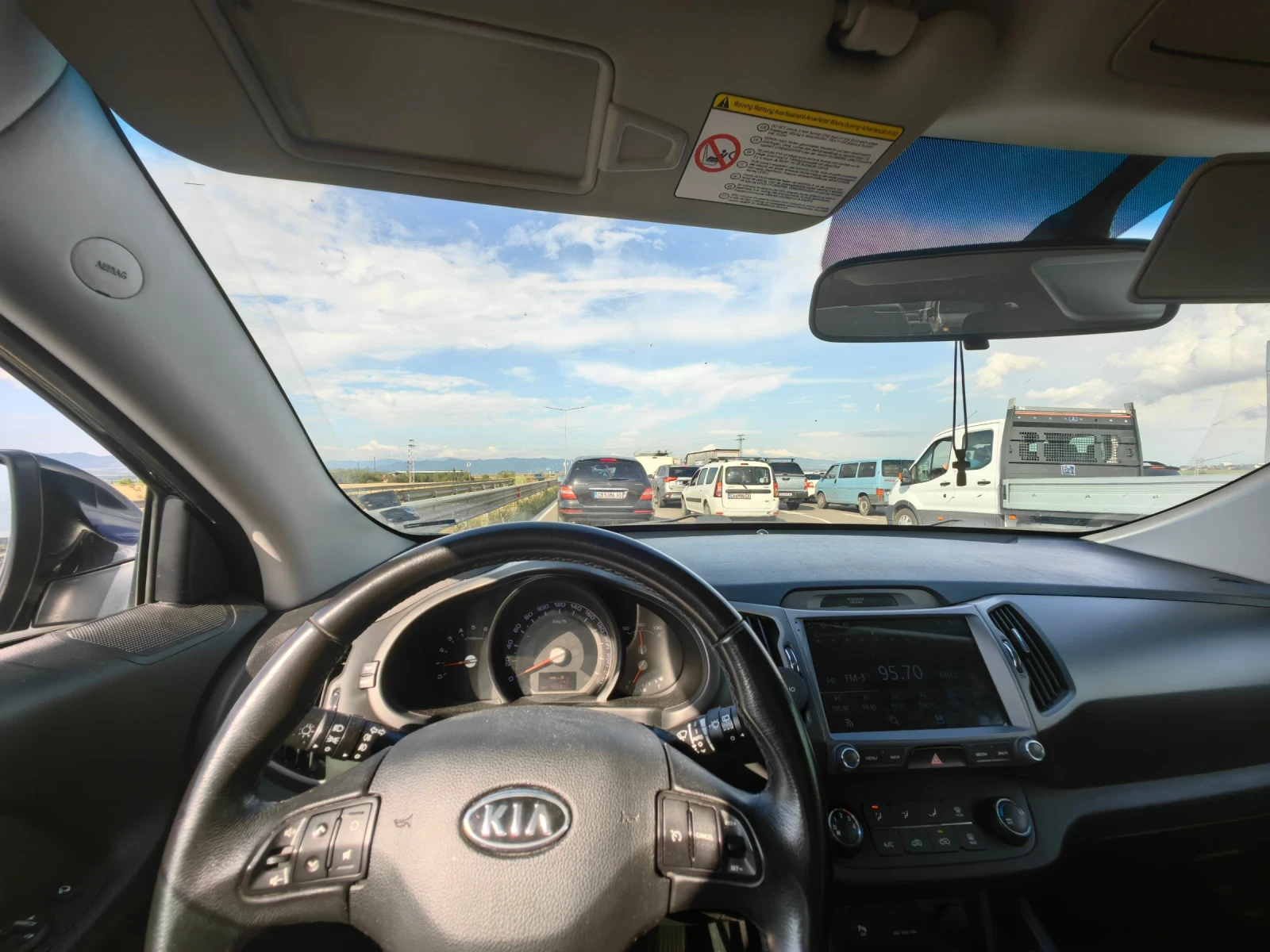 Kia Sportage 1.7crdi, снимка 6 - Автомобили и джипове - 53929101