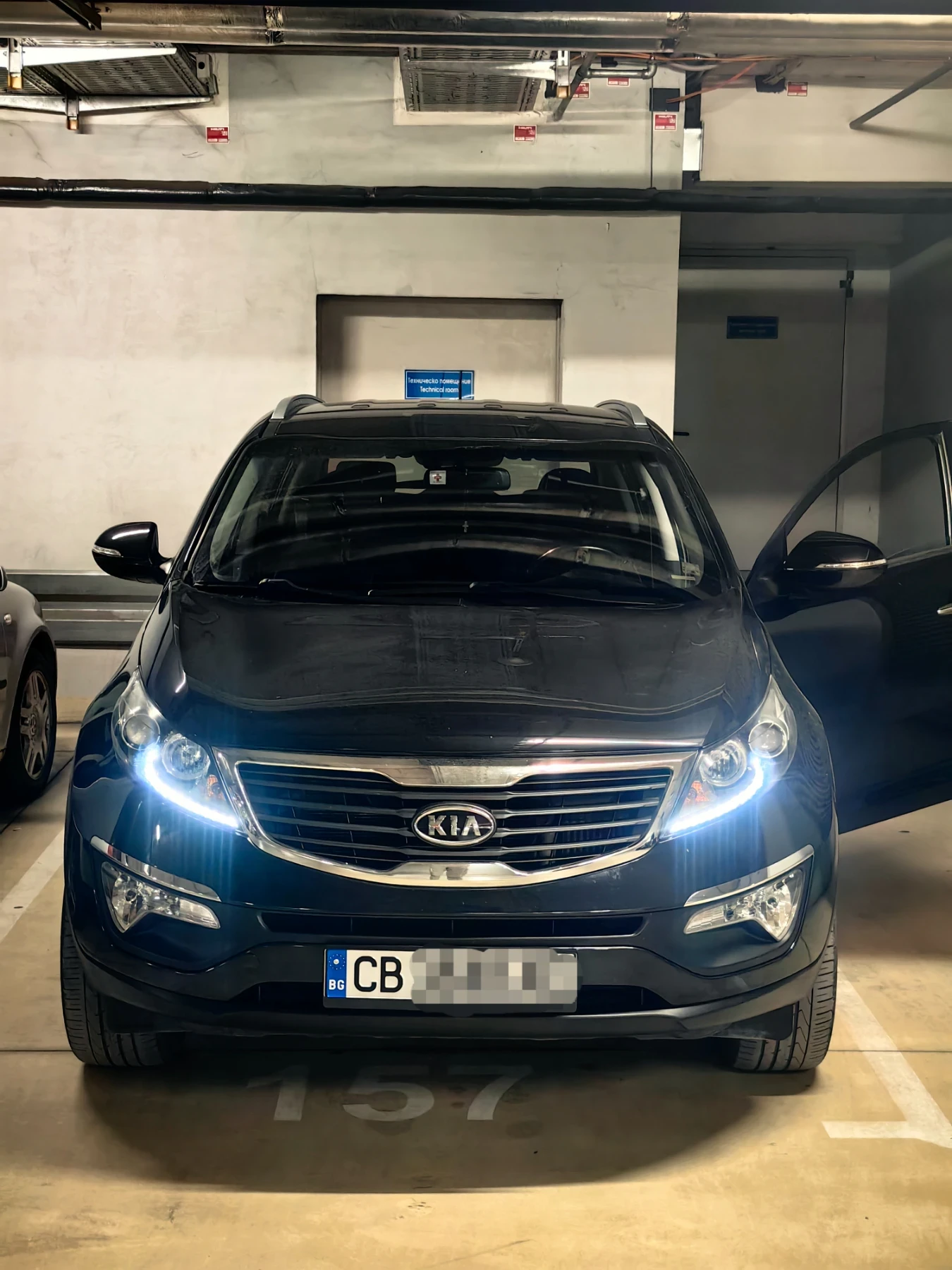 Kia Sportage 1.7crdi, снимка 7 - Автомобили и джипове - 53929101
