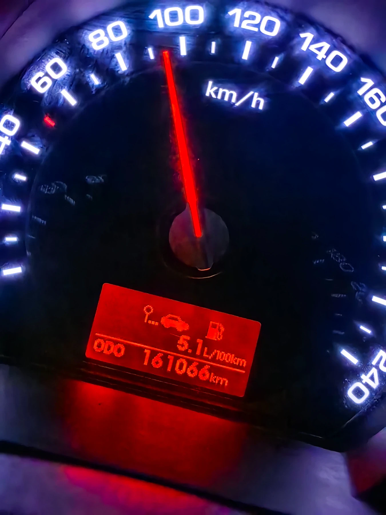 Kia Sportage 1.7crdi, снимка 14 - Автомобили и джипове - 53929101