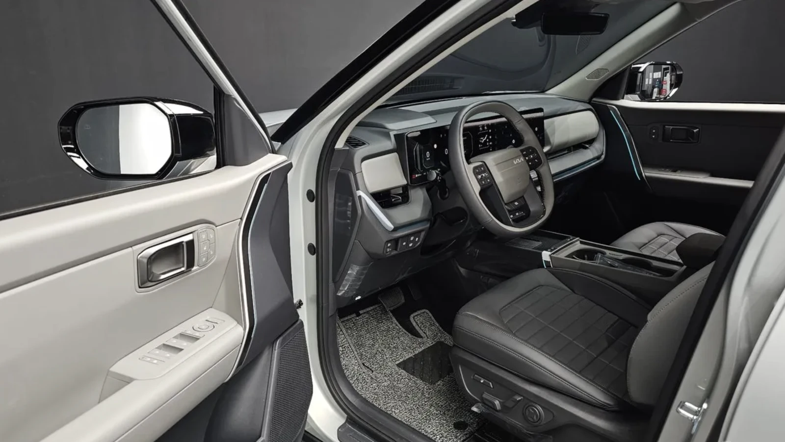 Kia Seltos 1.6 HYBRID / SIGNATURE / 360 КАМЕРИ / ОБДУХ, снимка 12 - Автомобили и джипове - 54750936