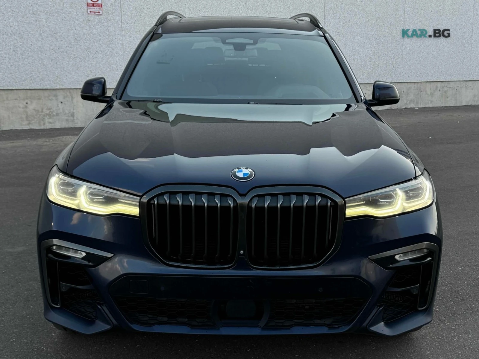 BMW X7 M50I ЦЕНА ДО БЪЛГАРИЯ РЕГИСТРАЦИЯ & АВТОКРЕДИТ, снимка 2 - Автомобили и джипове - 55189285