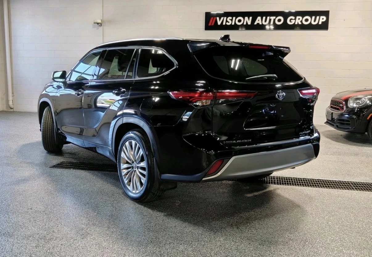 Toyota Highlander Hybrid | Platinum | Head up | Панорама | AWD | , снимка 3 - Автомобили и джипове - 55647212