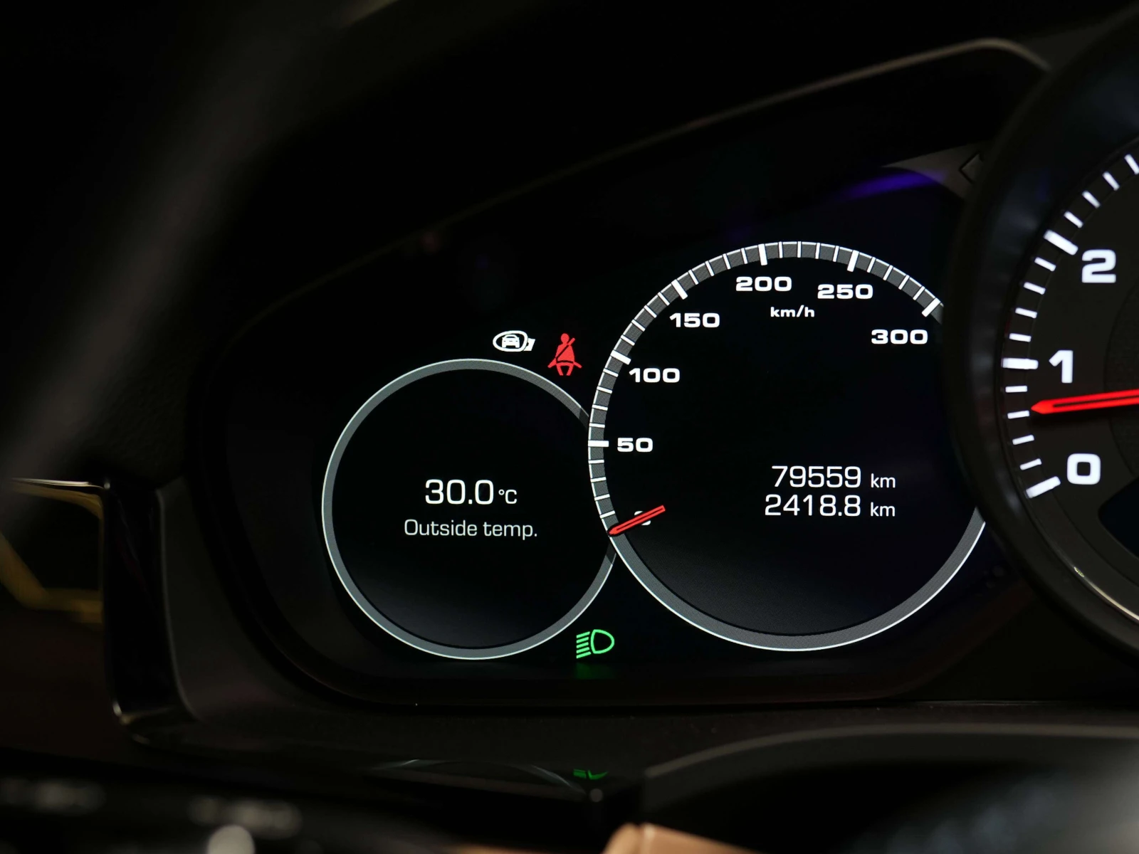 Porsche Cayenne * S | PREMIUM PLUS | BOSE | 21 IN| ФИКСИРАНА ЦЕНА, снимка 14 - Автомобили и джипове - 56058375