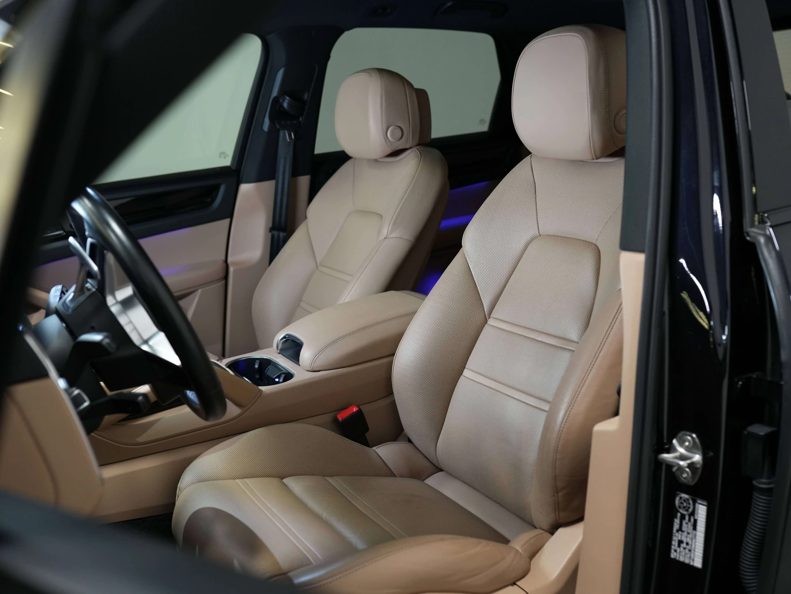 Porsche Cayenne * S | PREMIUM PLUS | BOSE | 21 IN| ФИКСИРАНА ЦЕНА, снимка 8 - Автомобили и джипове - 56058375
