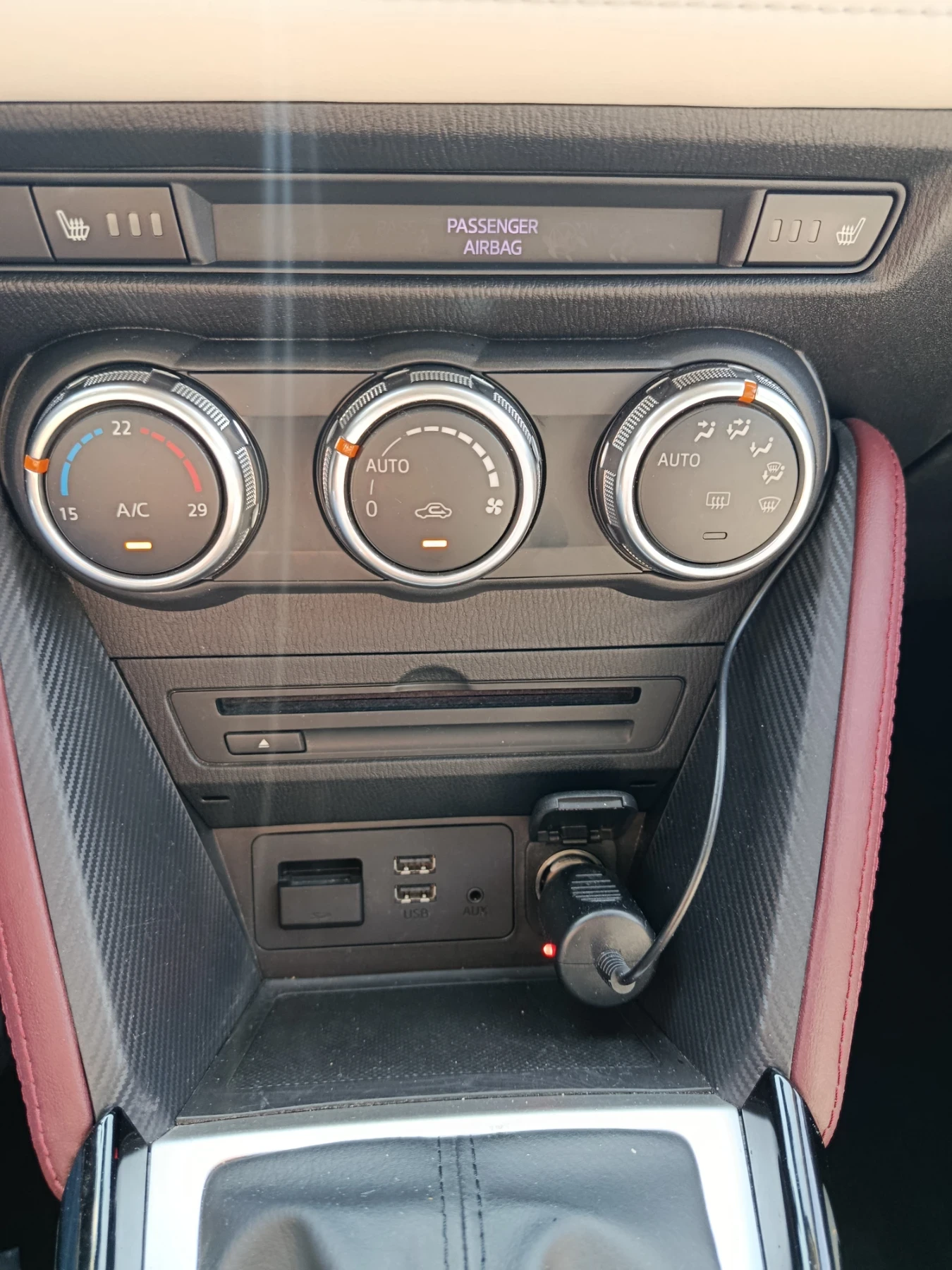 Mazda CX-3, снимка 10 - Автомобили и джипове - 56259038