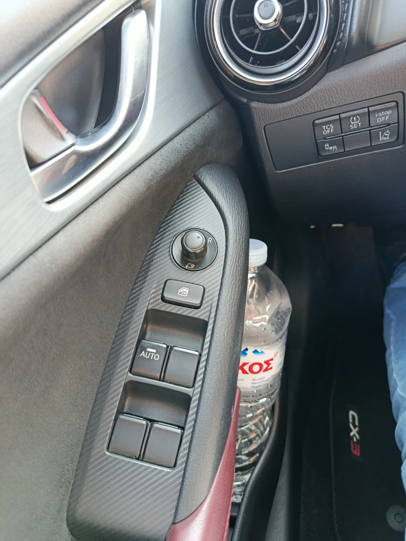 Mazda CX-3, снимка 11 - Автомобили и джипове - 56259038