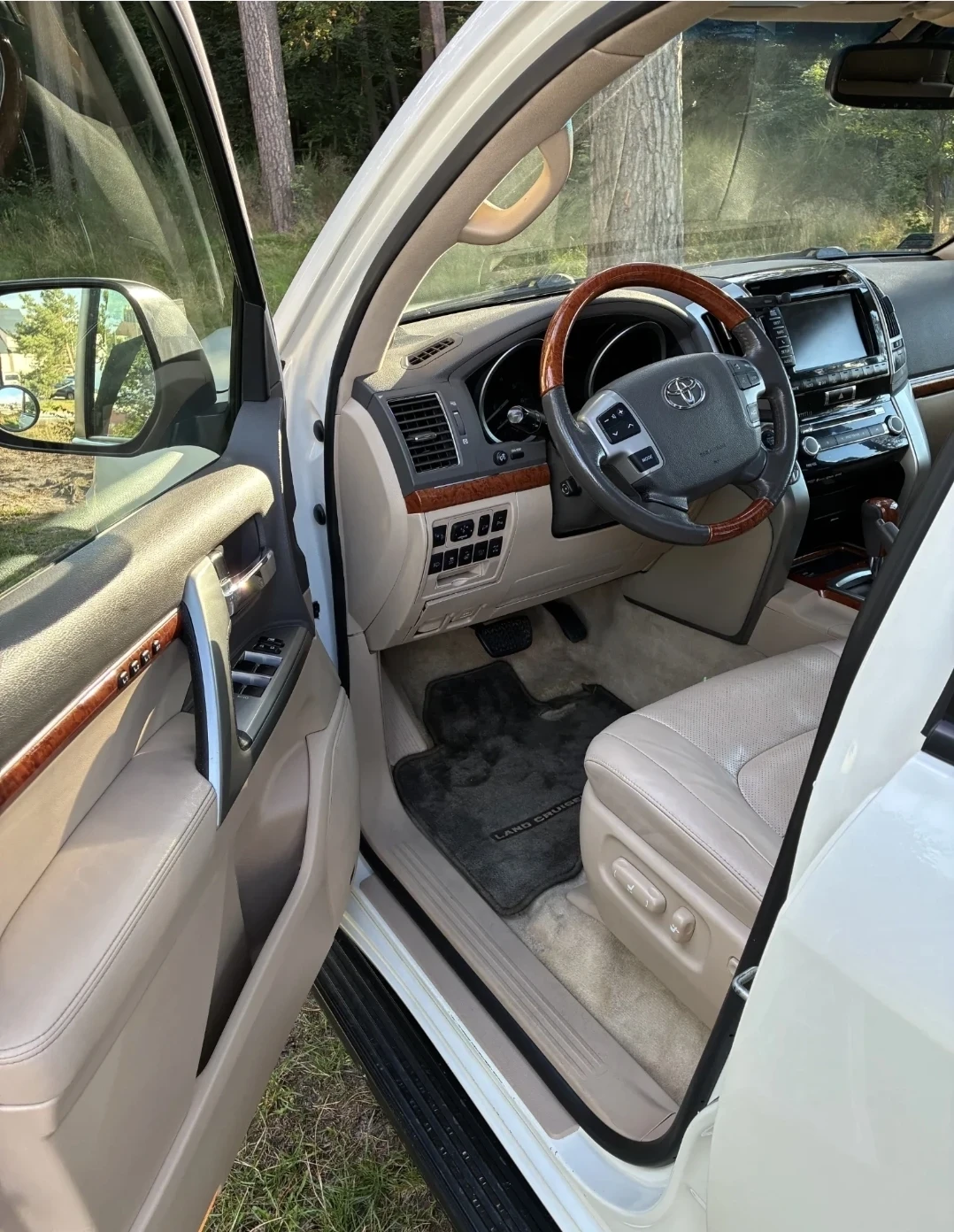 Toyota Land cruiser 5.7LPG, снимка 15 - Автомобили и джипове - 56688355
