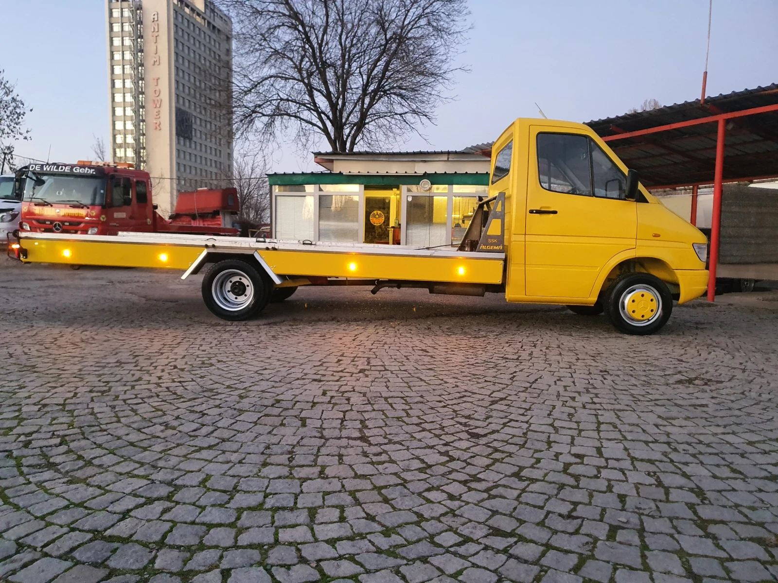 Mercedes-Benz Sprinter 412 Пътна помощ, автовоз - изображение 6