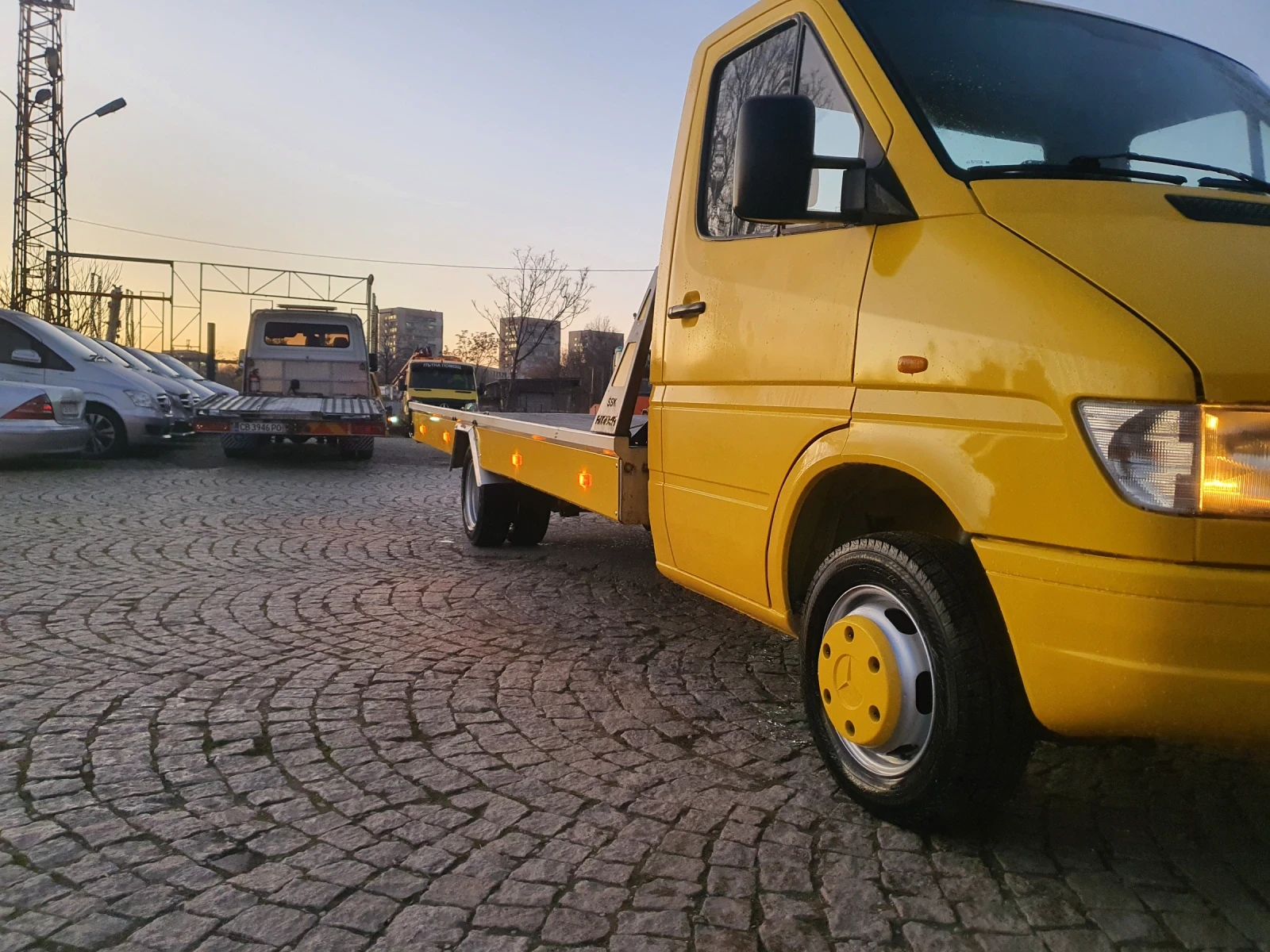 Mercedes-Benz Sprinter 412 Пътна помощ, автовоз - изображение 5