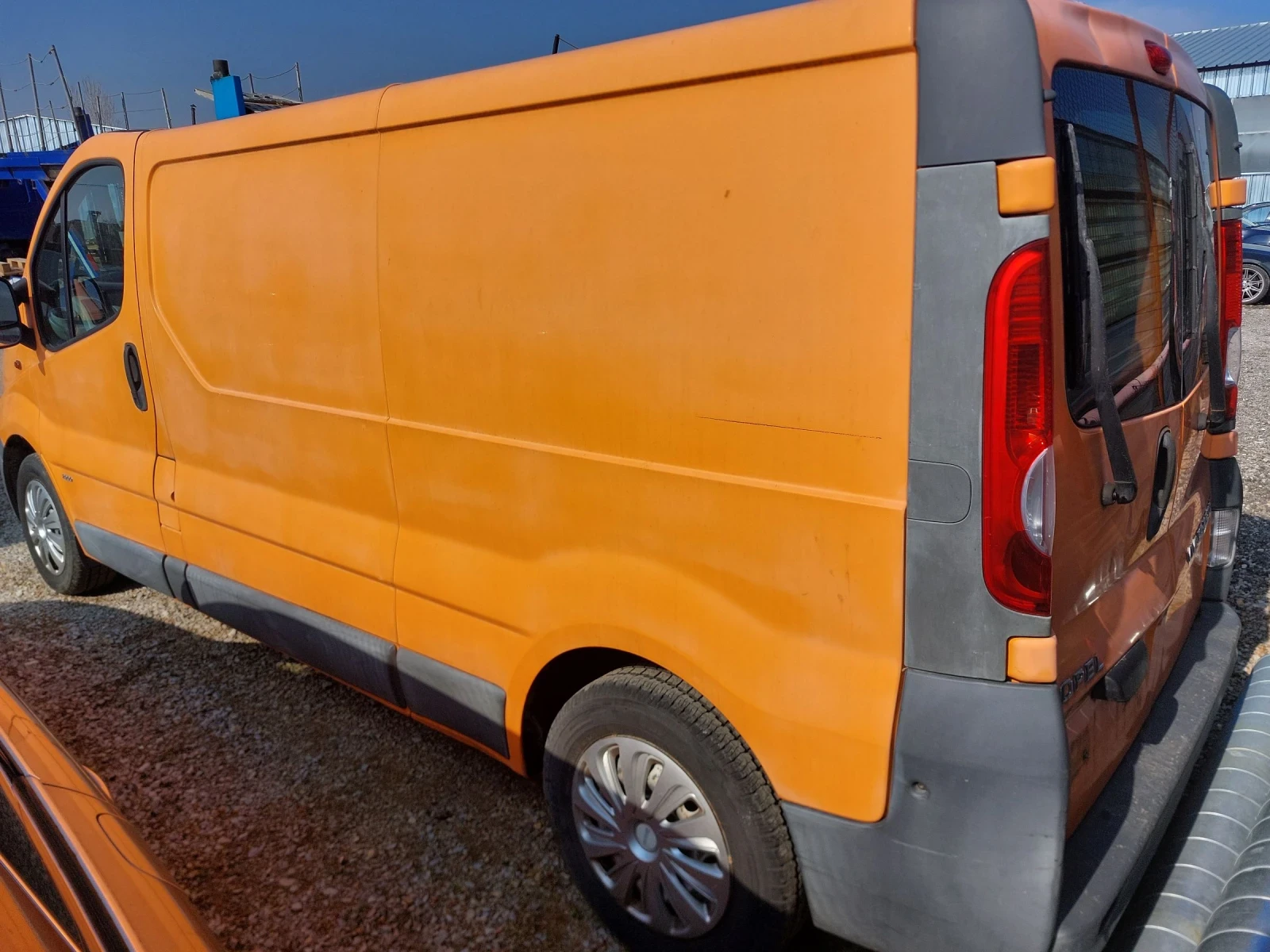Opel Vivaro 2.5CDTI AUTOMAT NOV VNOS GERMANY - изображение 6