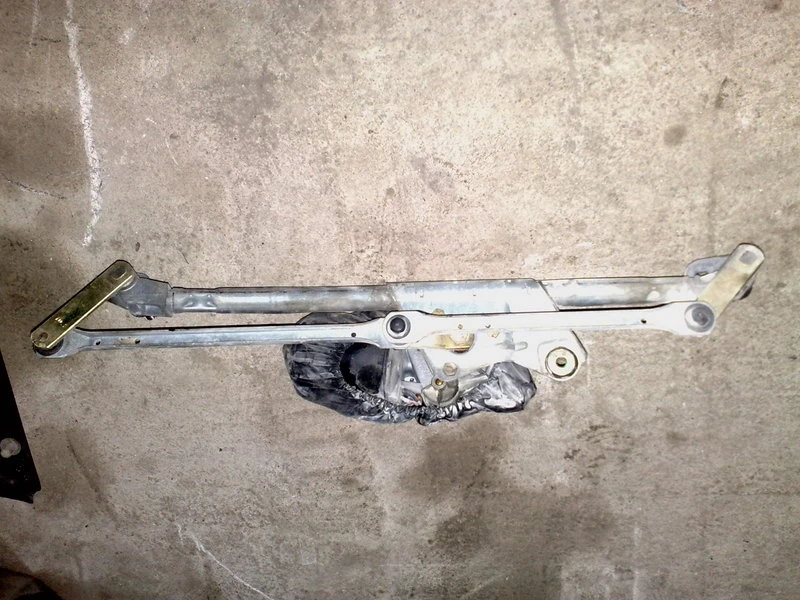 моторче чистачки предни за Ситроен Саксо 1.1