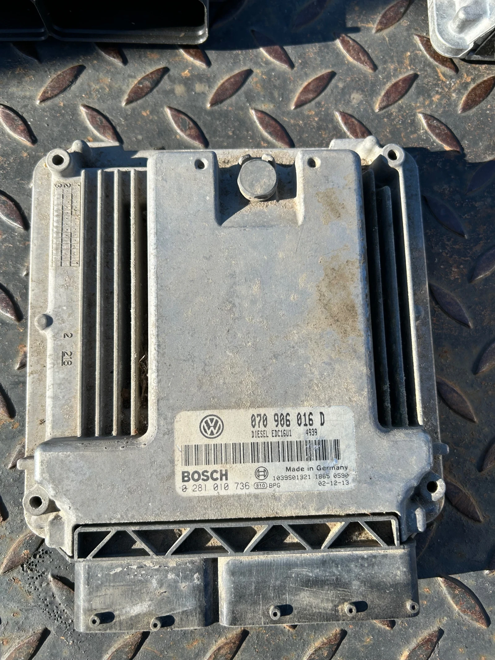 070 906 016d   VW Touareg  5.0TDI | Mobile.bg   1