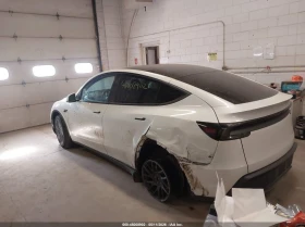 Tesla Model Y 2026 Long Range AWD | Launch Series | Premium, снимка 3