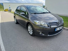 Toyota Auris 2.0, снимка 3