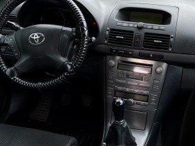 Toyota Avensis, снимка 9 - Автомобили и джипове - 44779111