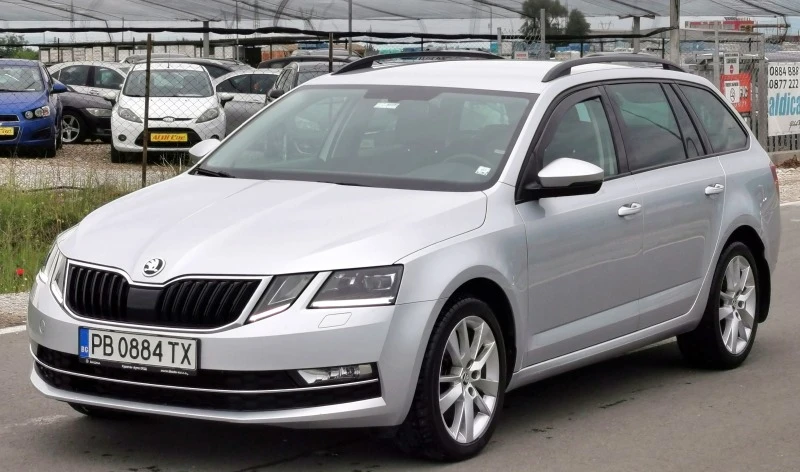 Skoda Octavia 2.0 TDI 4x4, снимка 3 - Автомобили и джипове - 40660400