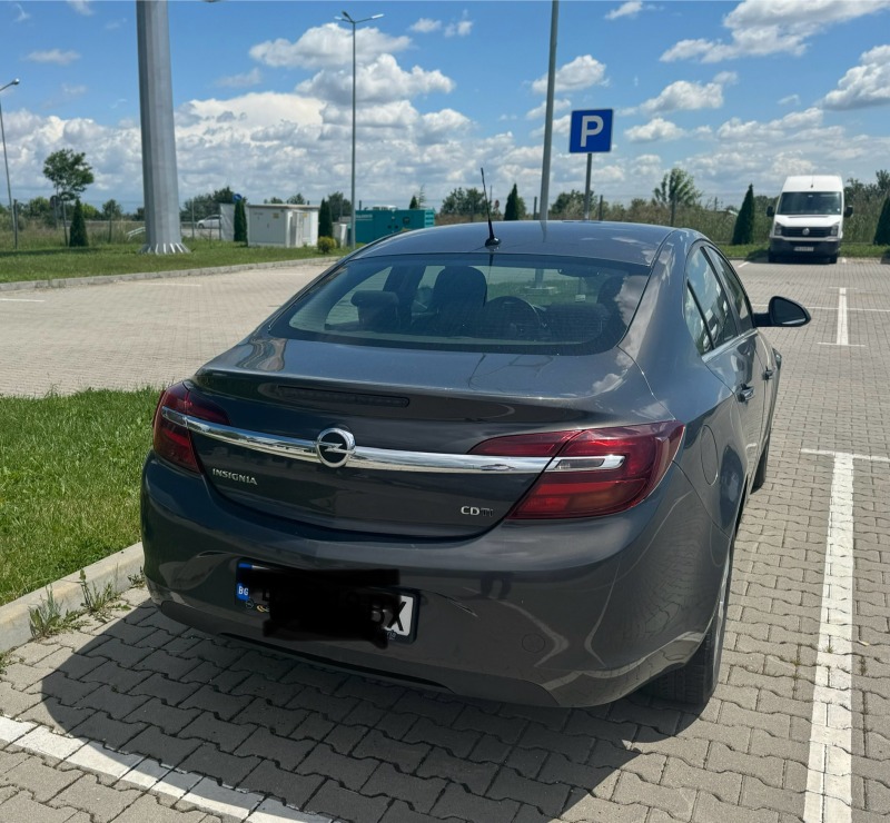 Opel Insignia, снимка 3 - Автомобили и джипове - 45962681