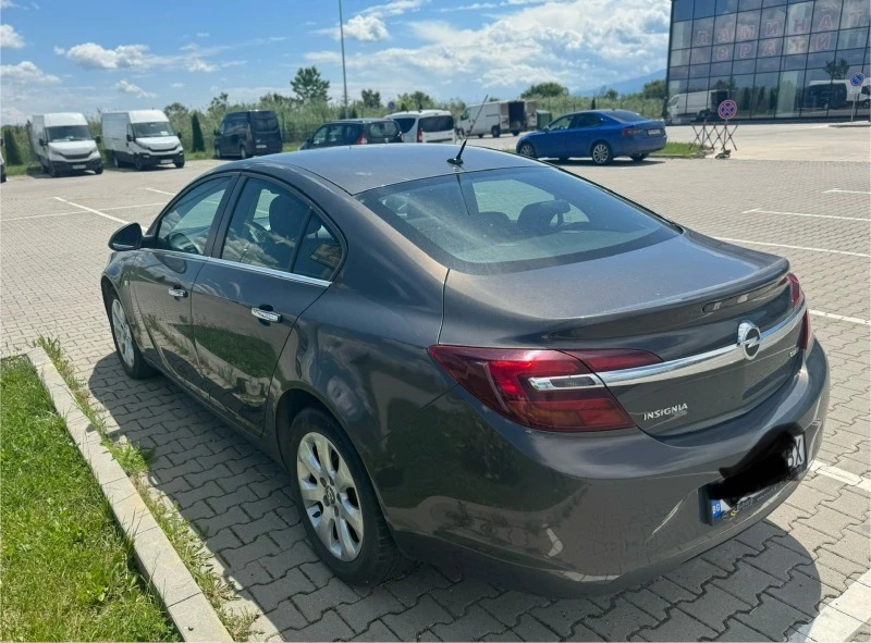 Opel Insignia, снимка 4 - Автомобили и джипове - 47252654