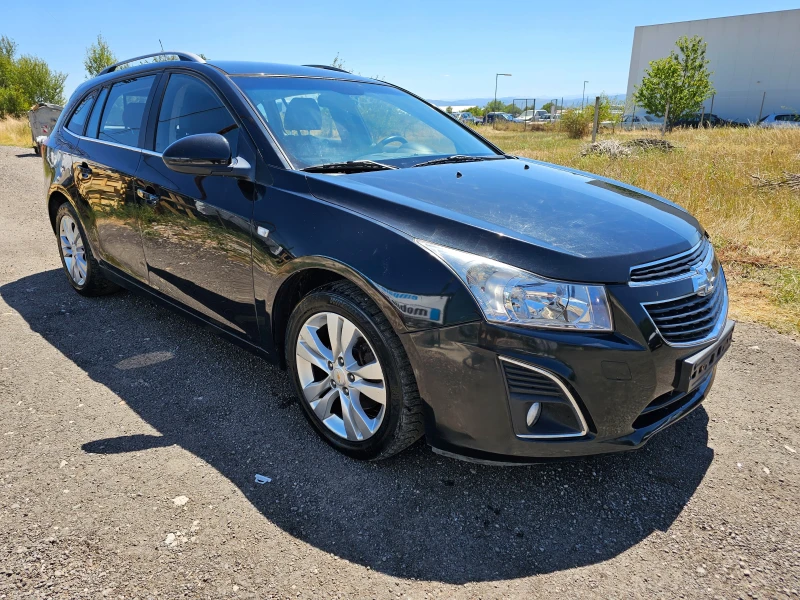 Chevrolet Cruze 1.7 FACE Нави Кожа, снимка 3 - Автомобили и джипове - 46836645