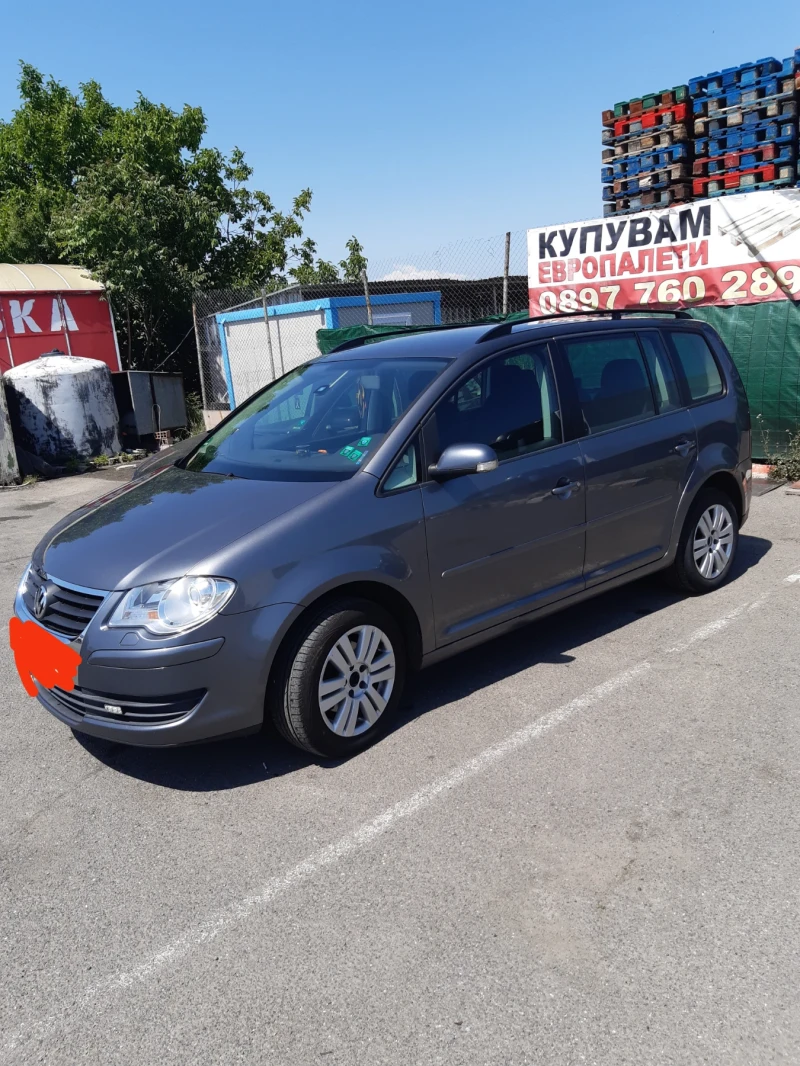 VW Touran, снимка 4 - Автомобили и джипове - 48553900