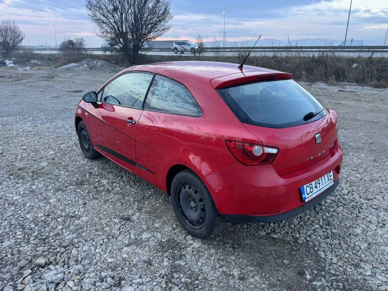 Seat Ibiza 1.2, снимка 2 - Автомобили и джипове - 48610220