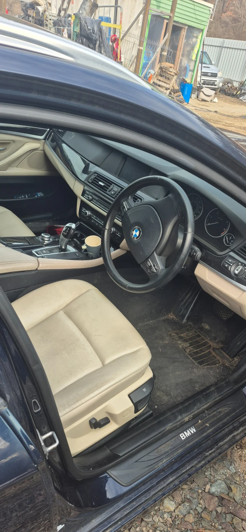 BMW 520 F11, снимка 6 - Автомобили и джипове - 49309185