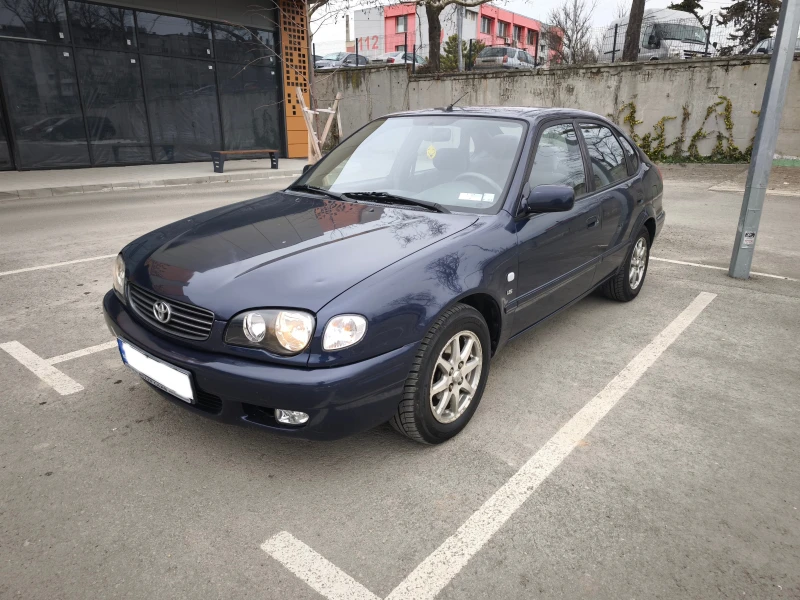 Toyota Corolla 1.6 16V VVT-i, снимка 1 - Автомобили и джипове - 49471465