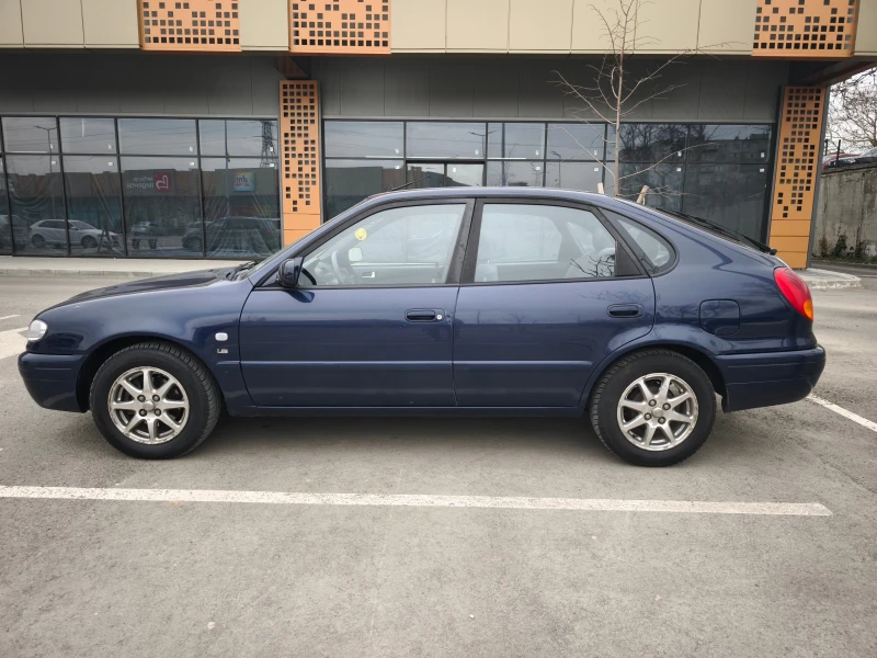 Toyota Corolla 1.6 16V VVT-i, снимка 6 - Автомобили и джипове - 49471465