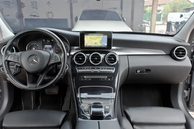 Mercedes-Benz C 220 AMG/63/7G/19, снимка 10 - Автомобили и джипове - 51203255