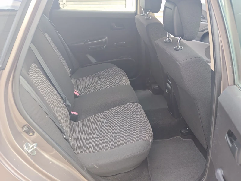 Kia Ceed 1.6i 16v 122hp , снимка 9 - Автомобили и джипове - 52377799