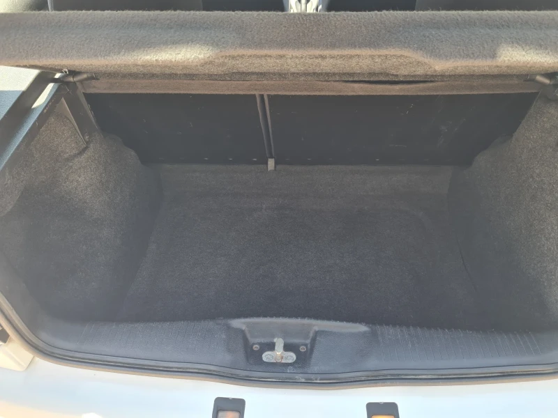 VW Polo, снимка 9 - Автомобили и джипове - 52064291