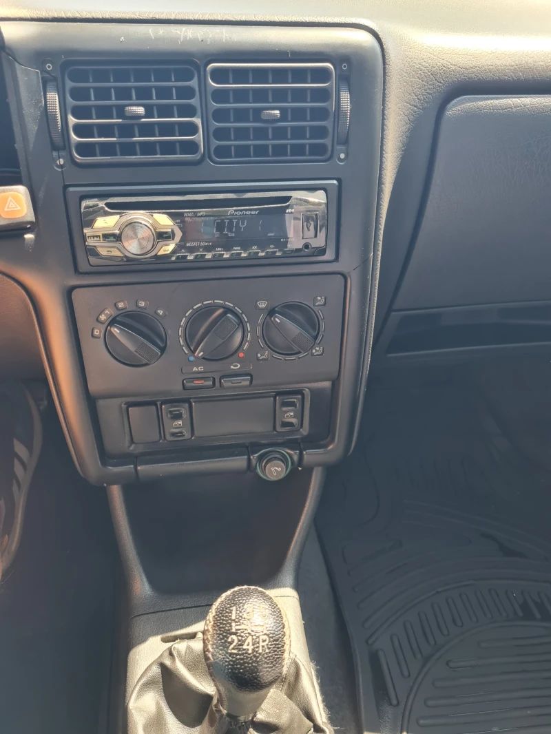 VW Polo, снимка 11 - Автомобили и джипове - 52064291